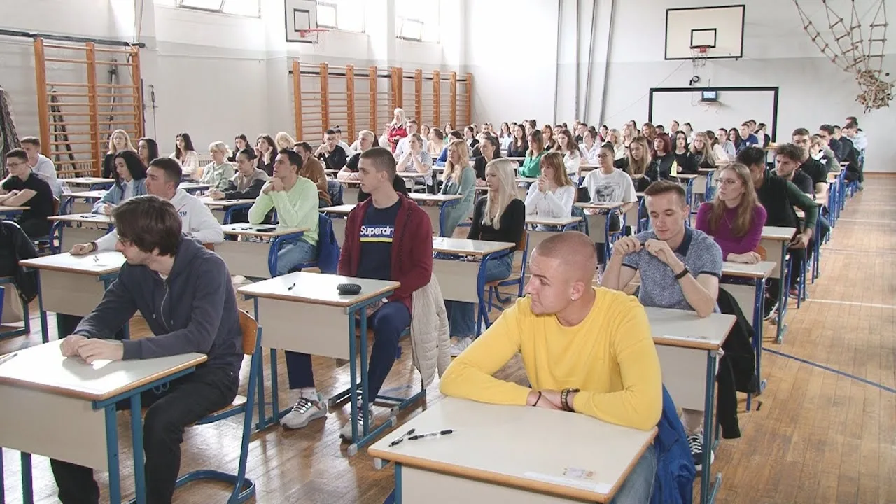 Eksterna matura u TK |