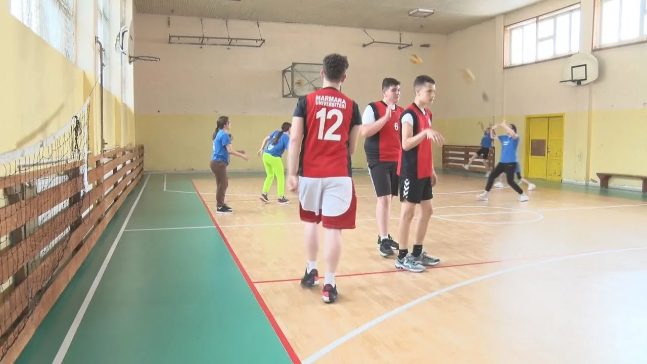 U Kladnju upriličeno svečano otvoranje fiskulturnih sala |