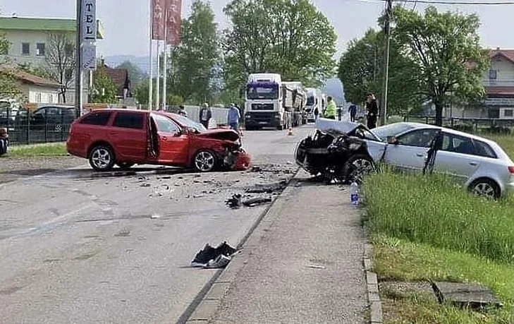 Teška saobraćajna nesreća kod Živinica: Povrijeđeno šest osoba, među njima dvoje djece