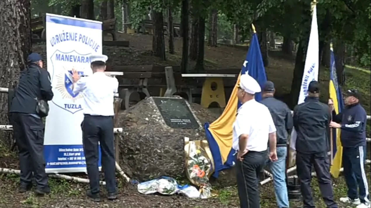 Tuzla: Obilježena godišnjica oslobođenja šireg platoa Stare Majevice
