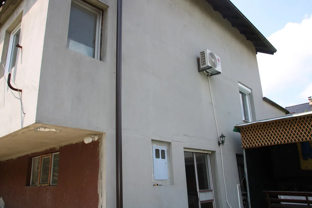 Klizište ozbiljno oštetilo kuću porodice Tutić sa Ogorelice (FOTO)