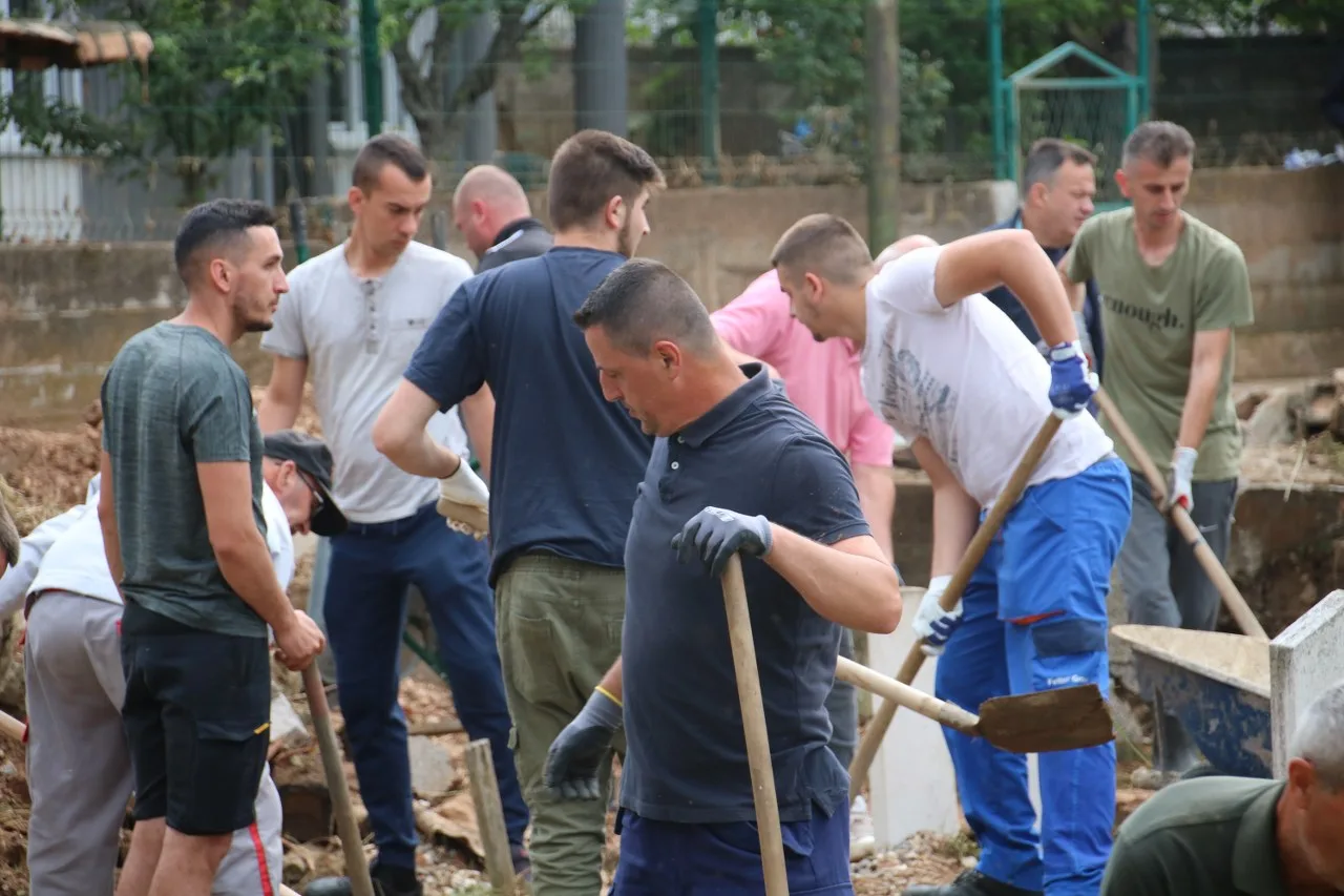 Nova bujična poplava vratila stvari na početak (FOTO)