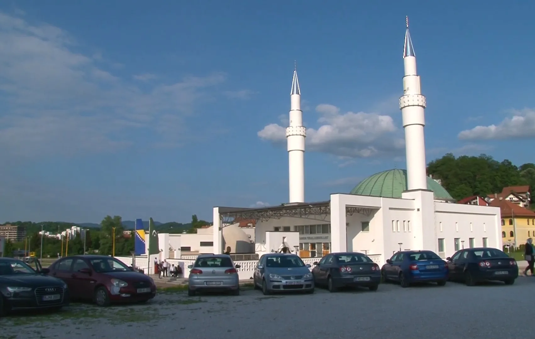 S područja Muftiluka tuzlanskog hadž će obaviti 330 hadžija |