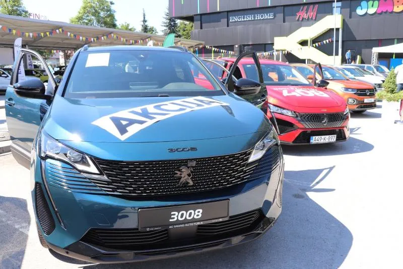 Otvoren 5. Auto Show Week u Tuzli