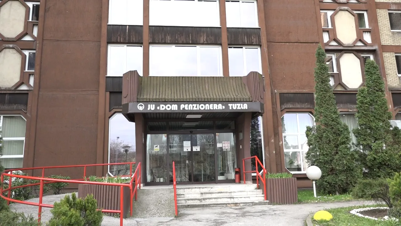 (Video) JU ˝Dom penzionera˝ Tuzla: Nastavlja se sa realizacijom infrastrukturnih projekata |