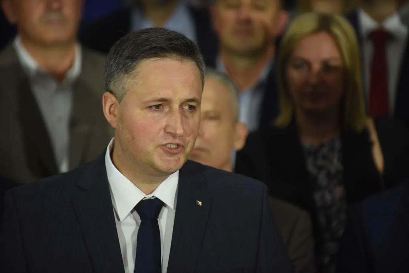 Bećirović traži pomoć za općinu Sapna