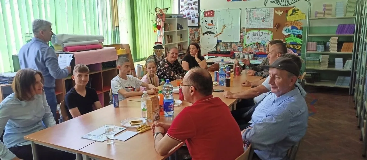 Direktor OŠ “Sapna” upriličio prijem za učenike, njihove roditelje, mentore i razrednike
