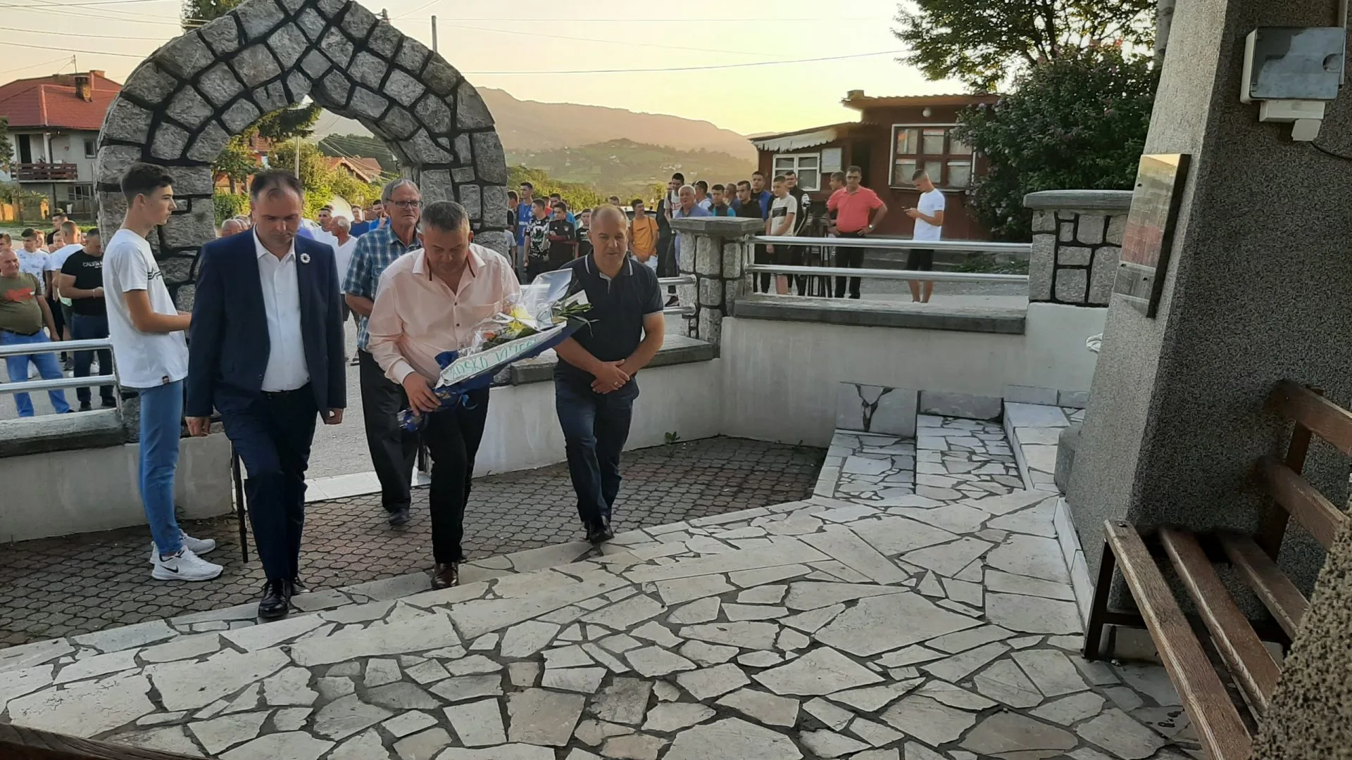 Otvoren memorijalni malonogometni turnir u MZ Tupković