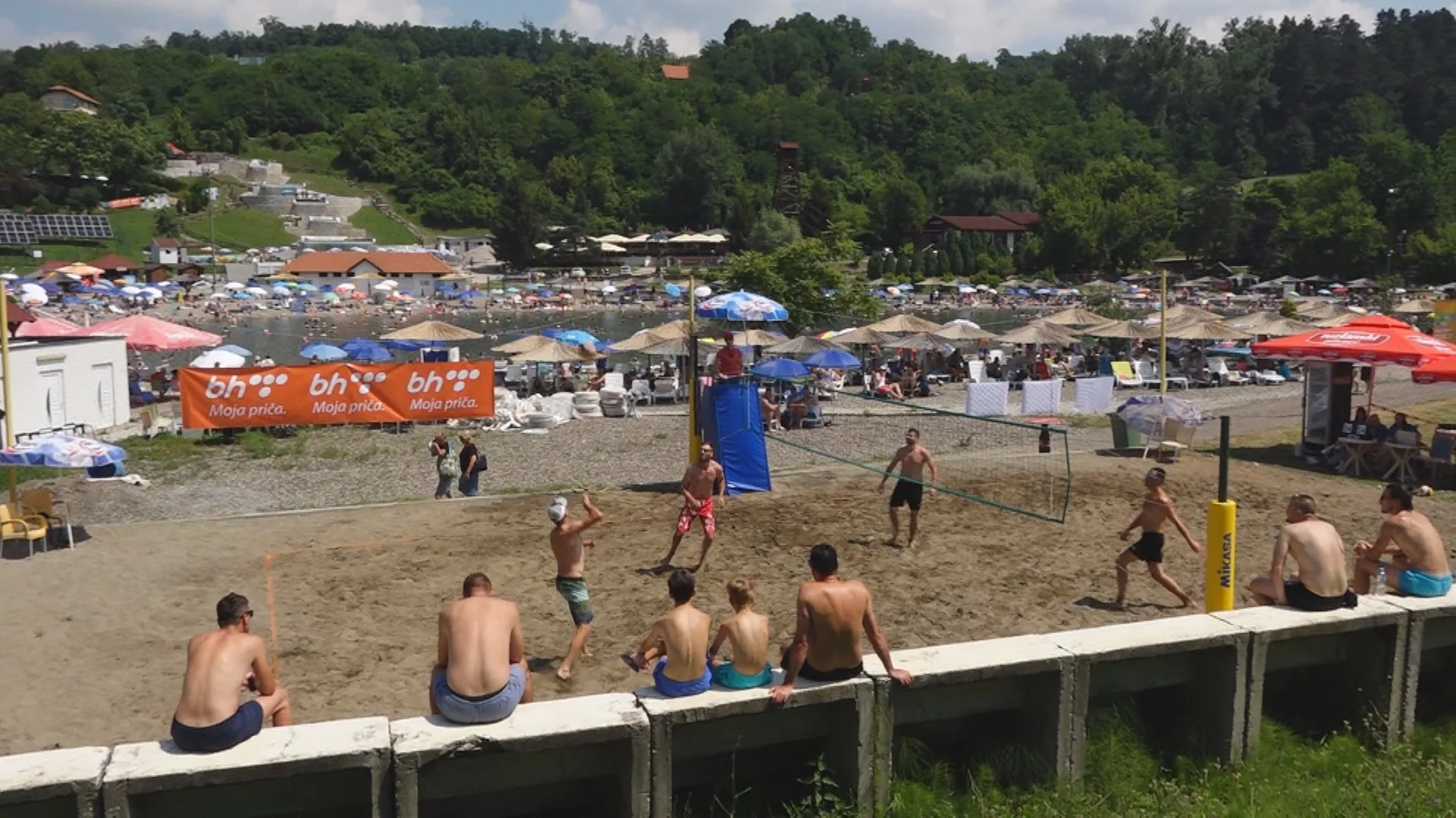 (VIDEO) Započeo odbojkaški turnir ˝Pannonica beach volleyball Tuzla 2 na 2˝