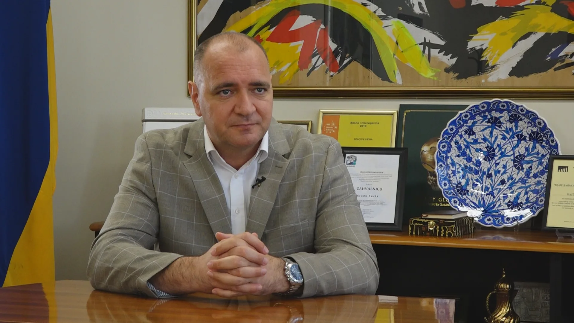 ( VIDEO) Intervju sa gradonačelnikom Zijadom Lugavićem: “Moja parola je biti što više otvoren prema građanima”
