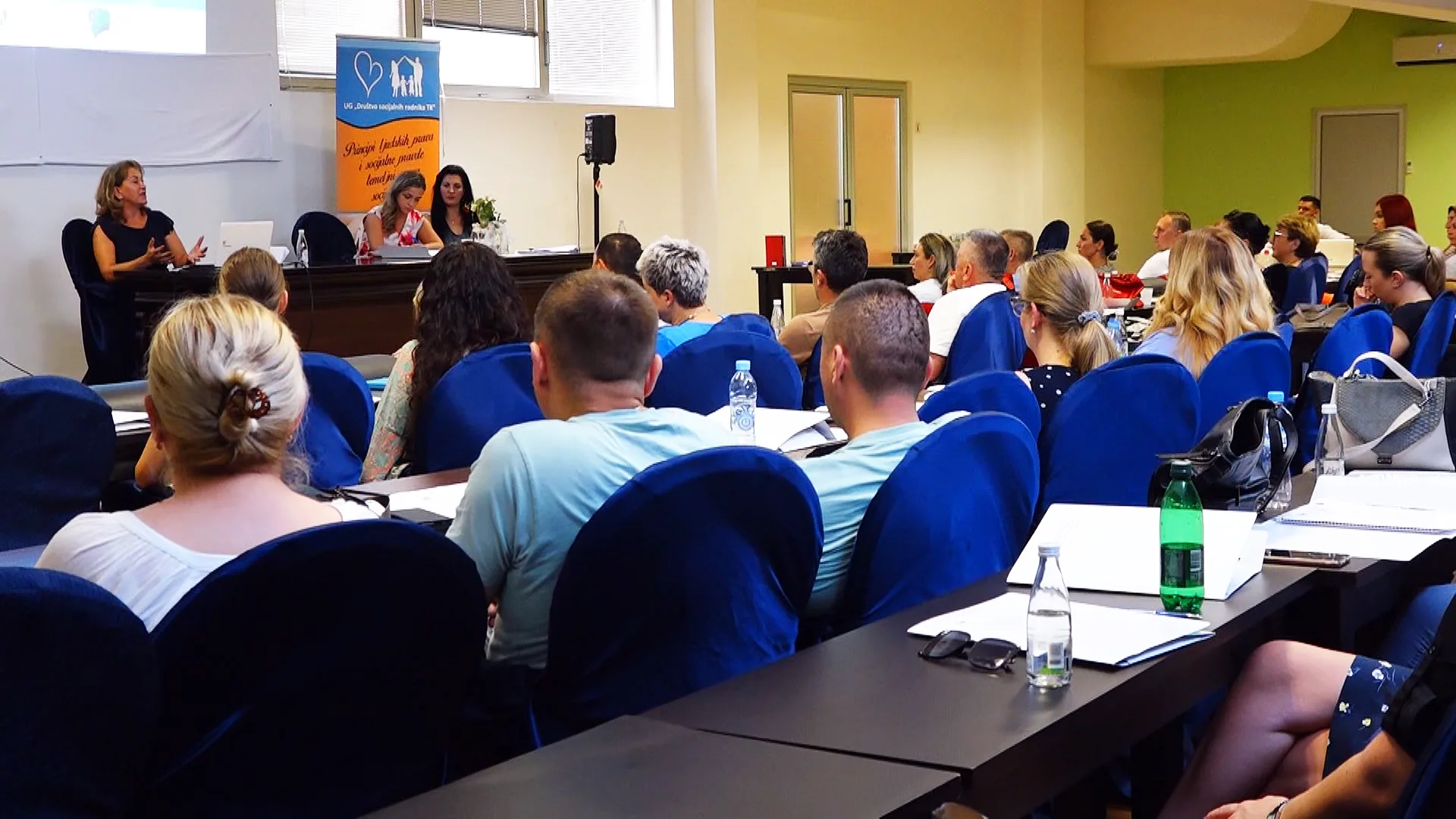 (video) U Tuzli održana konferencija pod nazivom: “(Ne)Zastupljenost stručnog socijalnog rada kao faktora podrške savremenoj porodici”