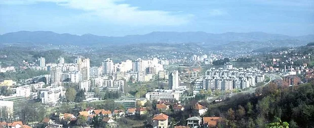 Obilježavanje godišnjice genocida u Srebrenici: U Tuzli će se oglasiti sirena u 12:00 sati