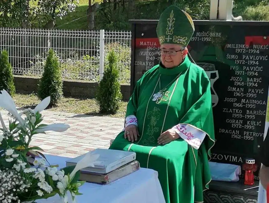 Kardinal Vinko Puljić predvodio Svetu Misu u Lugu