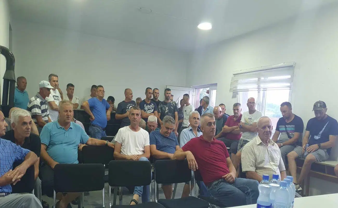 Održan zbor građana MZ Bilalići/Uzanovići povodom neredovnog vodosnabdijevanja