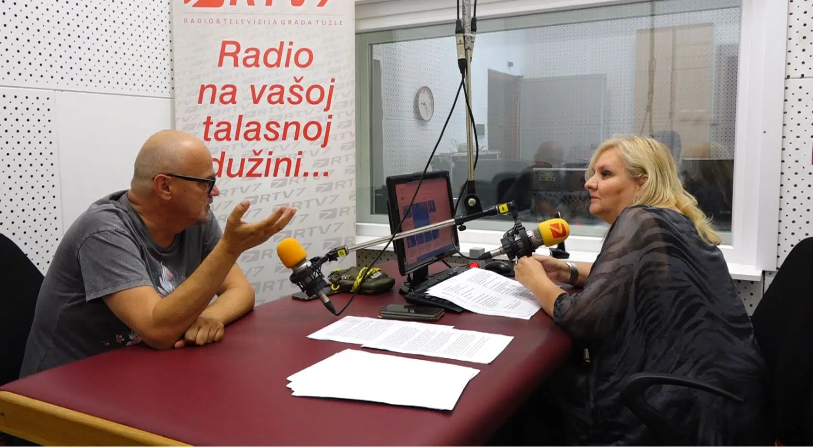 Adnan-Hera Hadžibegić- U muzici je važno trajati (VIDEO)
