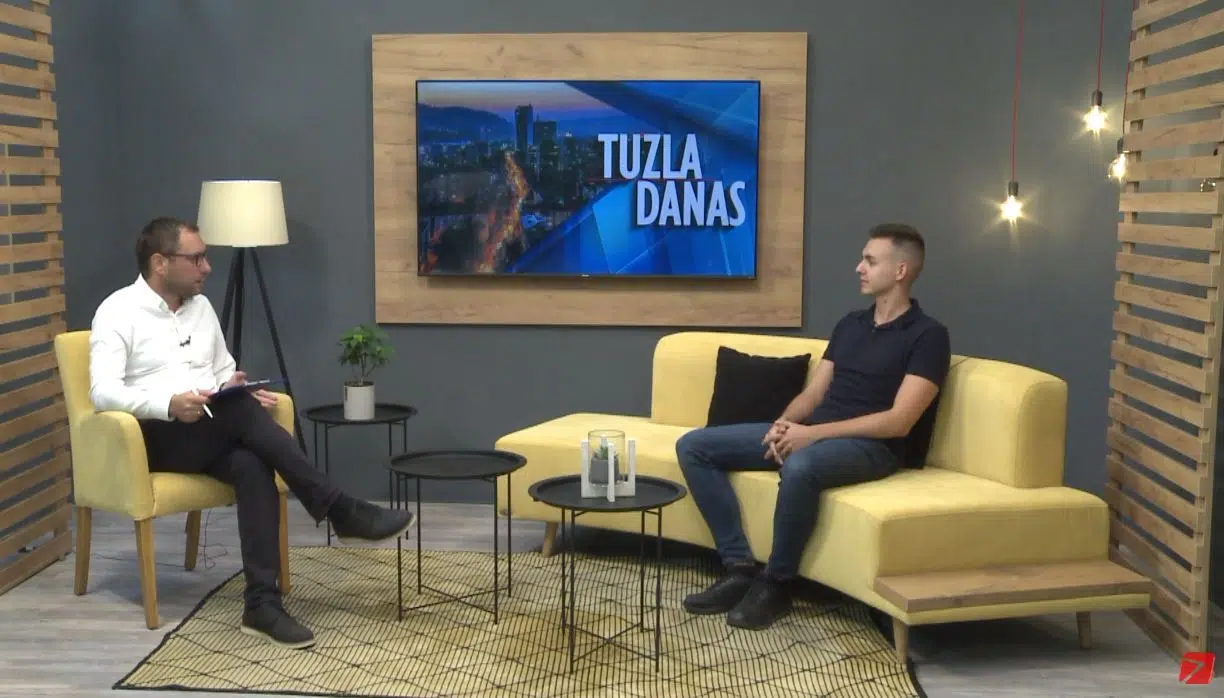 (Video) U Tuzli danas o obilježavanju Međunarodnog dana mladih i ulozi Vijeća mladih Grada Tuzla