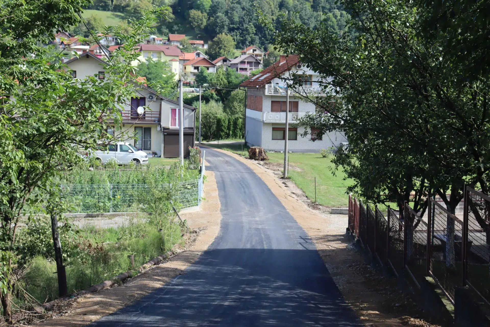 Okončani radovi na sanaciji puta u naselju Tanovići, MZ Simin Han