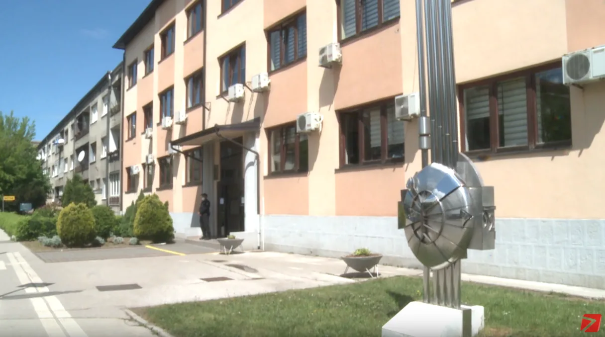 Saopštenje za javnost Uprave policije MUP-a TK povodom press konferencije Općinskog suda u Gradačcu