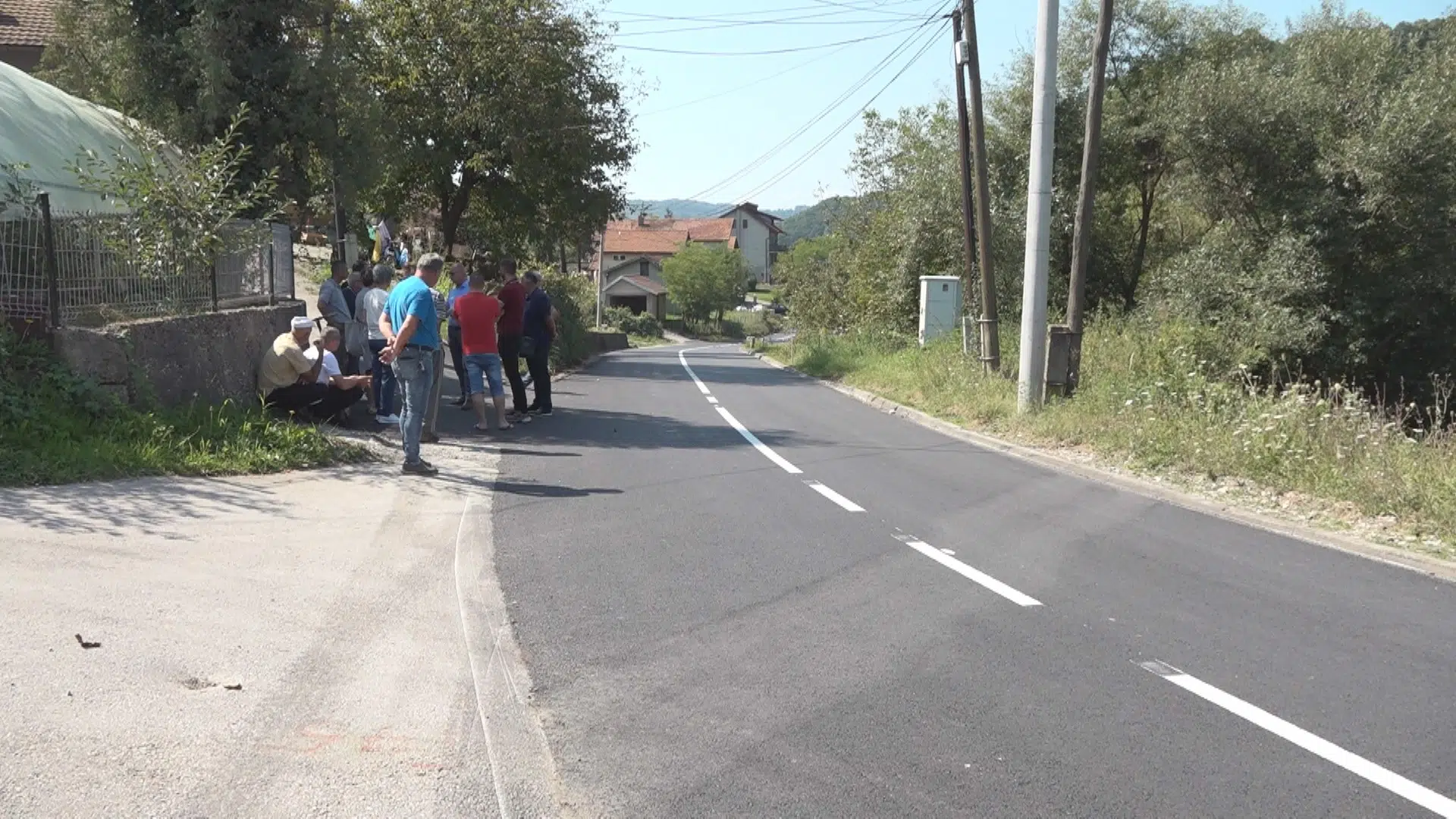 (Video)Gradonačelnik Lugavić obišao nekoliko saniranih putnih pravaca na području Tuzle