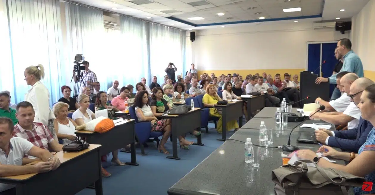 (VIDEO) Održan sastanak sa direktorima osnovnih i srednjih škola s područja TK o početku nove školske godine