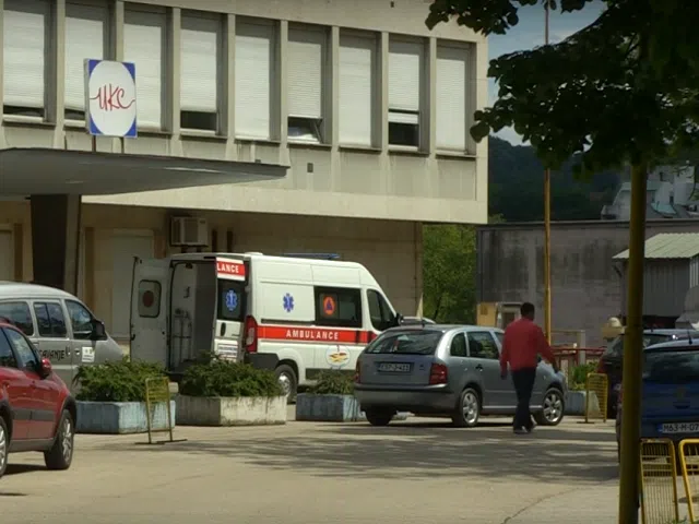 Vlada TK preuzela upravljanje nad UKC Tuzla