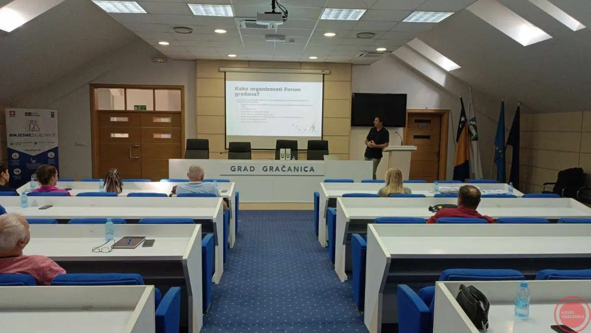 Održana radionica sa predstavnicima mjesnih zajednica na temu fasilitacije i održavanja foruma građana –