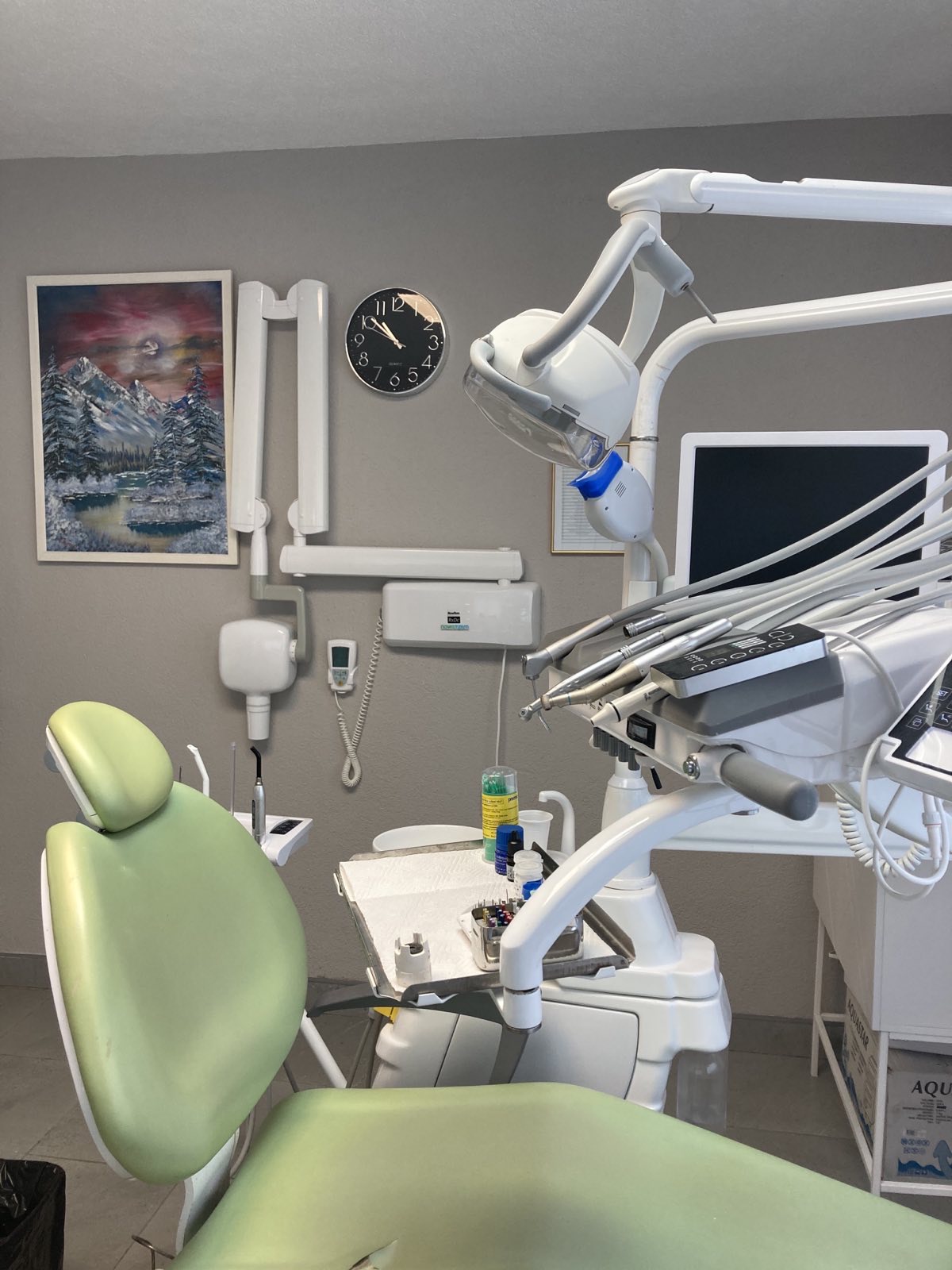 dental centar musić: konkurs za prijem stomatološke sestre /medicinska sestra/tehničar