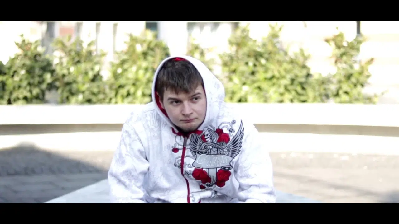 Video Thumbnail: Sjekač - Repujem na glavi (Rap on the head)(Official video)