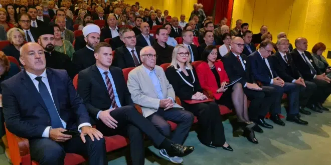 Delegacije Vlade i Skupštine TK prisustvovale obilježavanju 2. oktobra –