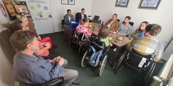 Zajedno do stvaranja kvalitetnijih uslova života osoba sa invaliditetom –