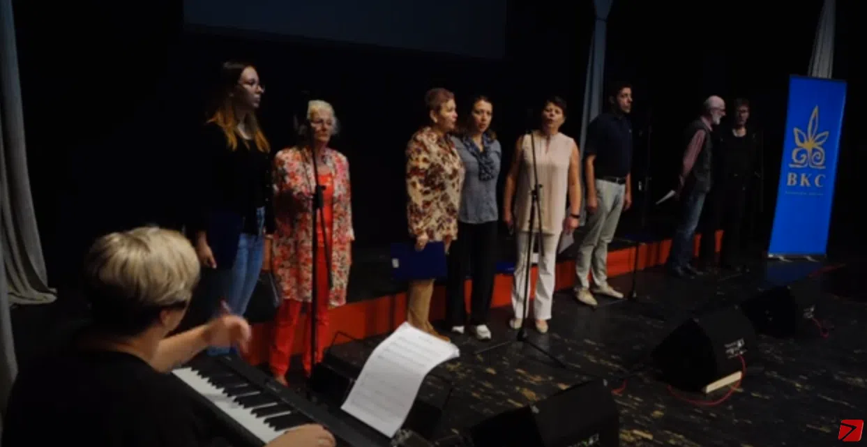 (VIDEO) Priča za vikend: Vokalni ansambl JU BKC TK Tuzla