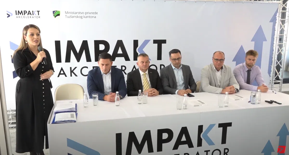 (Video) Ministarstvo privrede TK i Investicijska fondacija “IMPAKT” potpisali ugovor o saradnji