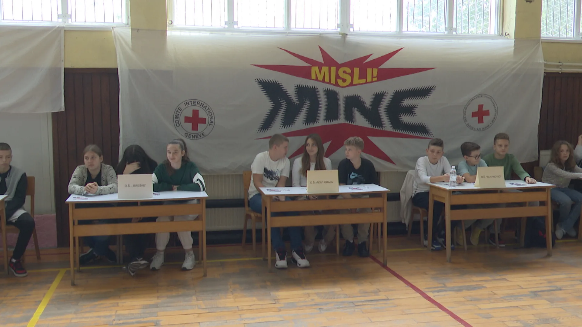 (Video) U Tuzli održano 24. takmičenje osnovaca o temi “Upozoravanje na opasnosti od mina”
