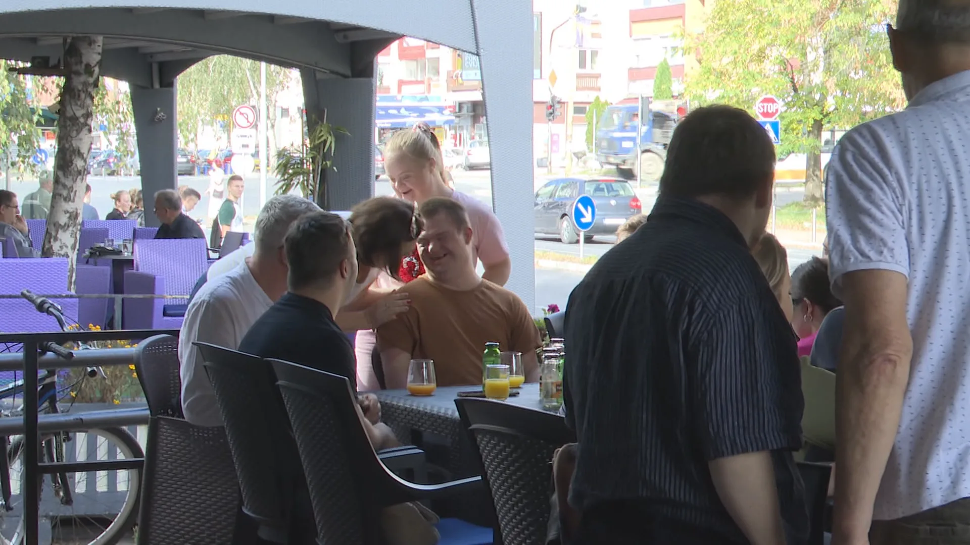 (VIDEO) Na kafi sa…Klub Zmajevo srce