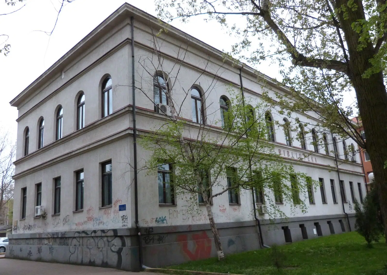 (Video) U tuzlanskoj biblioteci „Derviš Sušić“ počeo sa radom čitalački klub