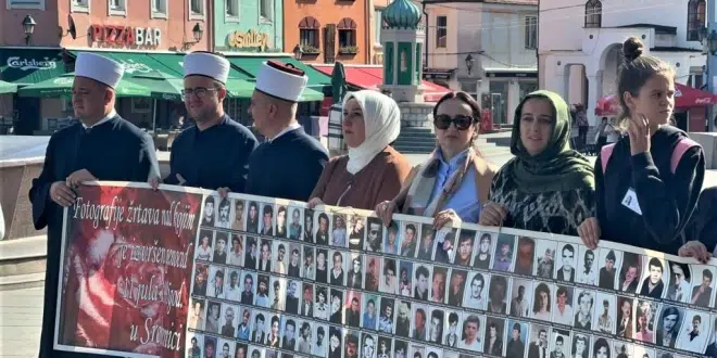 Majke Srebrenice i Podrinja s Trga slobode u Tuzli upozorile na spor proces ekshumacija –