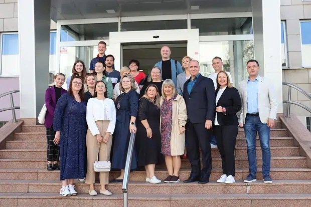 Gradonačelnik Tuzle upriličio prijem za Udruženje “Mladi Tuzle” i delegaciju iz Minhena