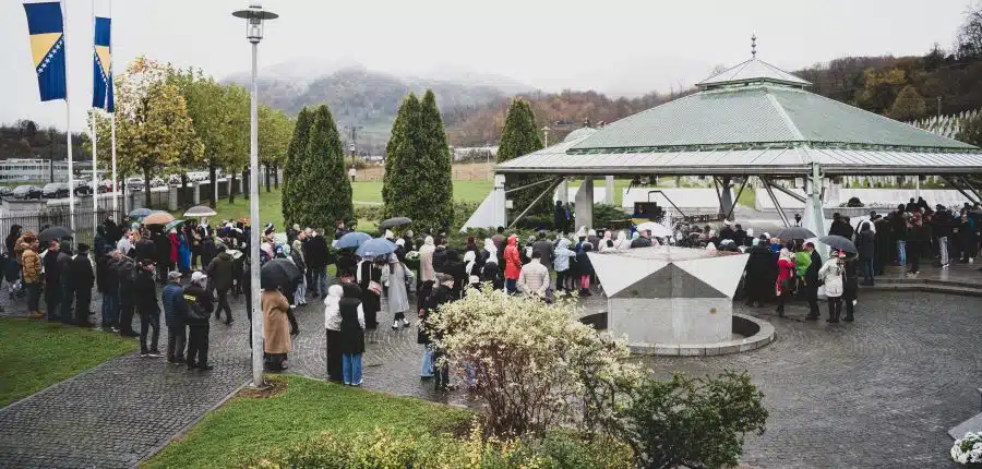 Dan državnosti BiH u Memorijalnom centru Srebrenica