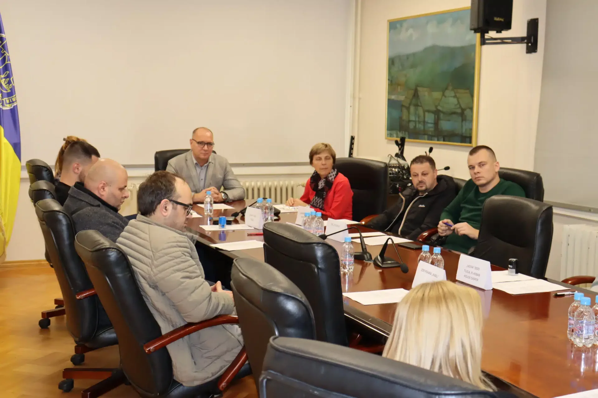 (VIDEO) Grad Tuzla: Potpisani ugovori sa korisnicima Projekta “Zapošljavanje ranjivih kategorija”