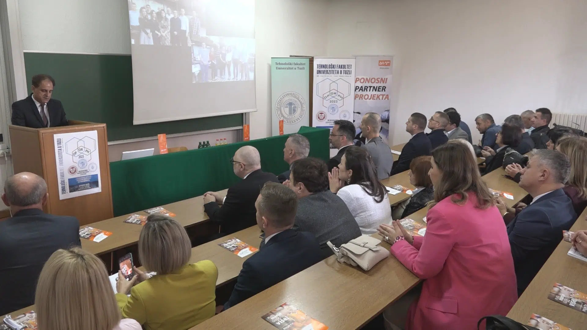 ( VIDEO ) Međunarodni simpozij u Tuzli: “Okolišni potencijali, održivi razvoj i proizvodnja hrane OPORPH 2023”