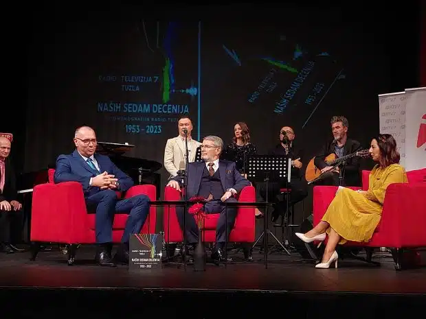 Gradonačelnik Lugavić iskazao zahvalnost uposlenicima RTV 7 u povodu značajnih jubileja