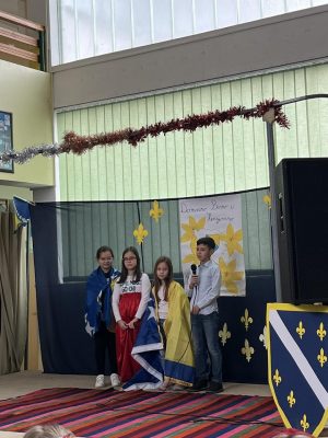 učenici u sapni obilježili dan državnosti naše domovine (foto)