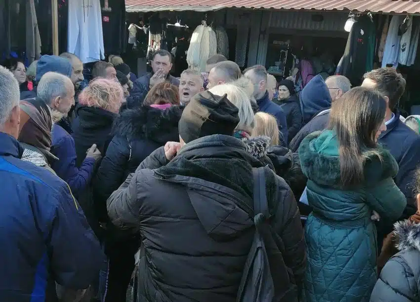 Gradska tržnica u problemima