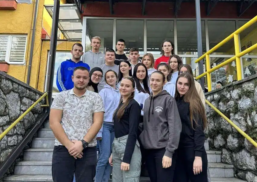 Istraživanja na temu“Zastarjeli obrazovni sistem u TK”
