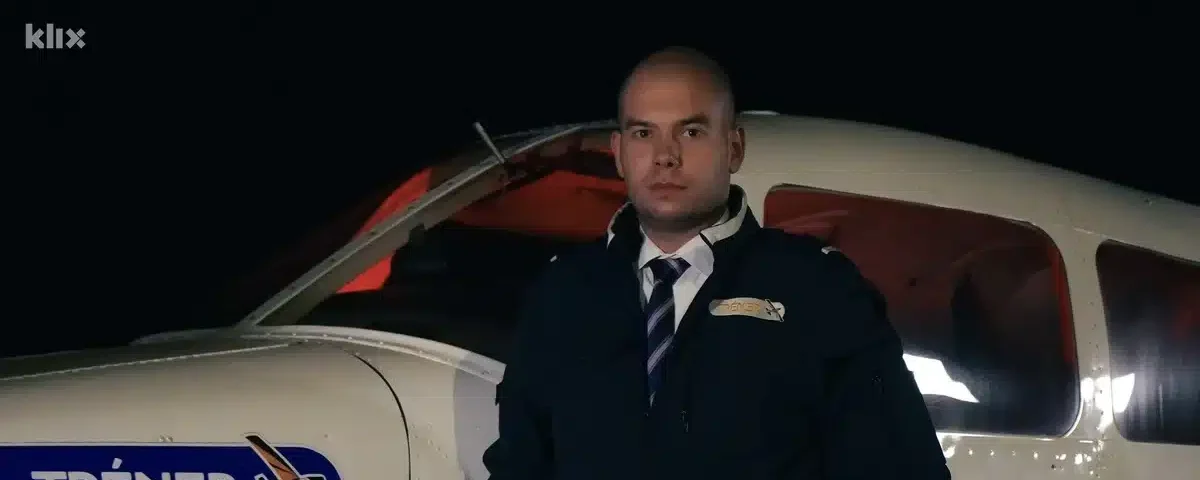 Tuzlak Rijad Sedić je mladi pilot koji živi svoj san u nebeskim visinama