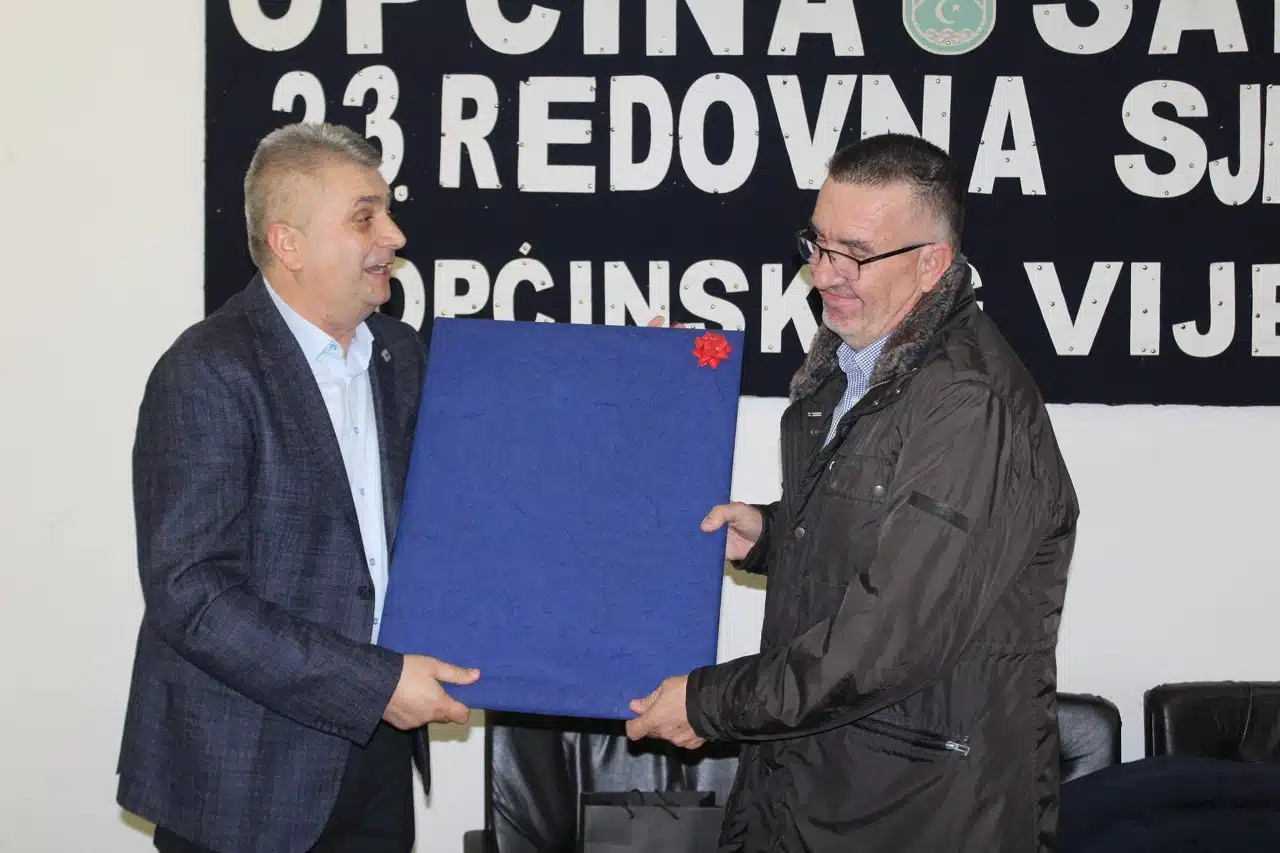 Bivši načelnik Sapne Ismet Omerović ispraćen u penziju