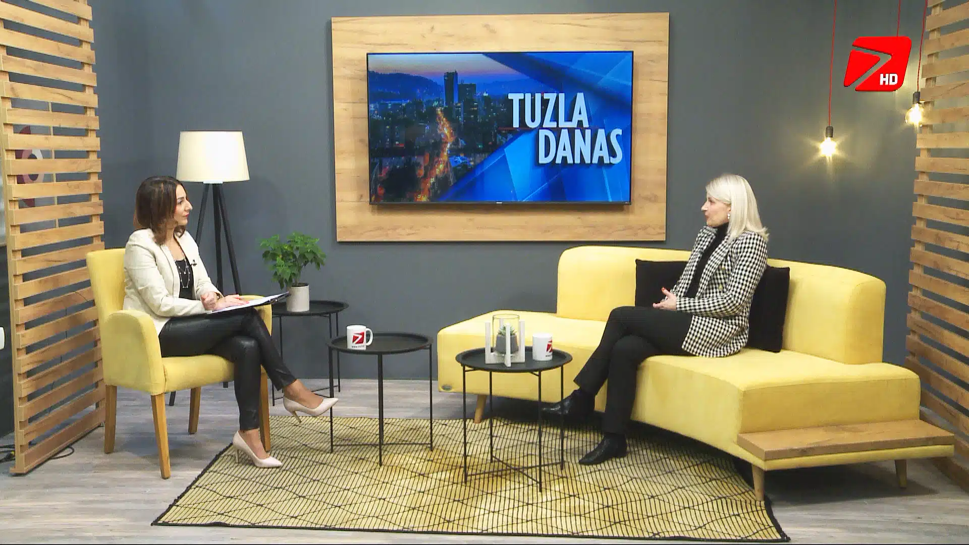 (Video) Crveni križ TK godinu završava brojnim aktivnostima – U toku kampanja “Djeca zaslužuju čaroliju”