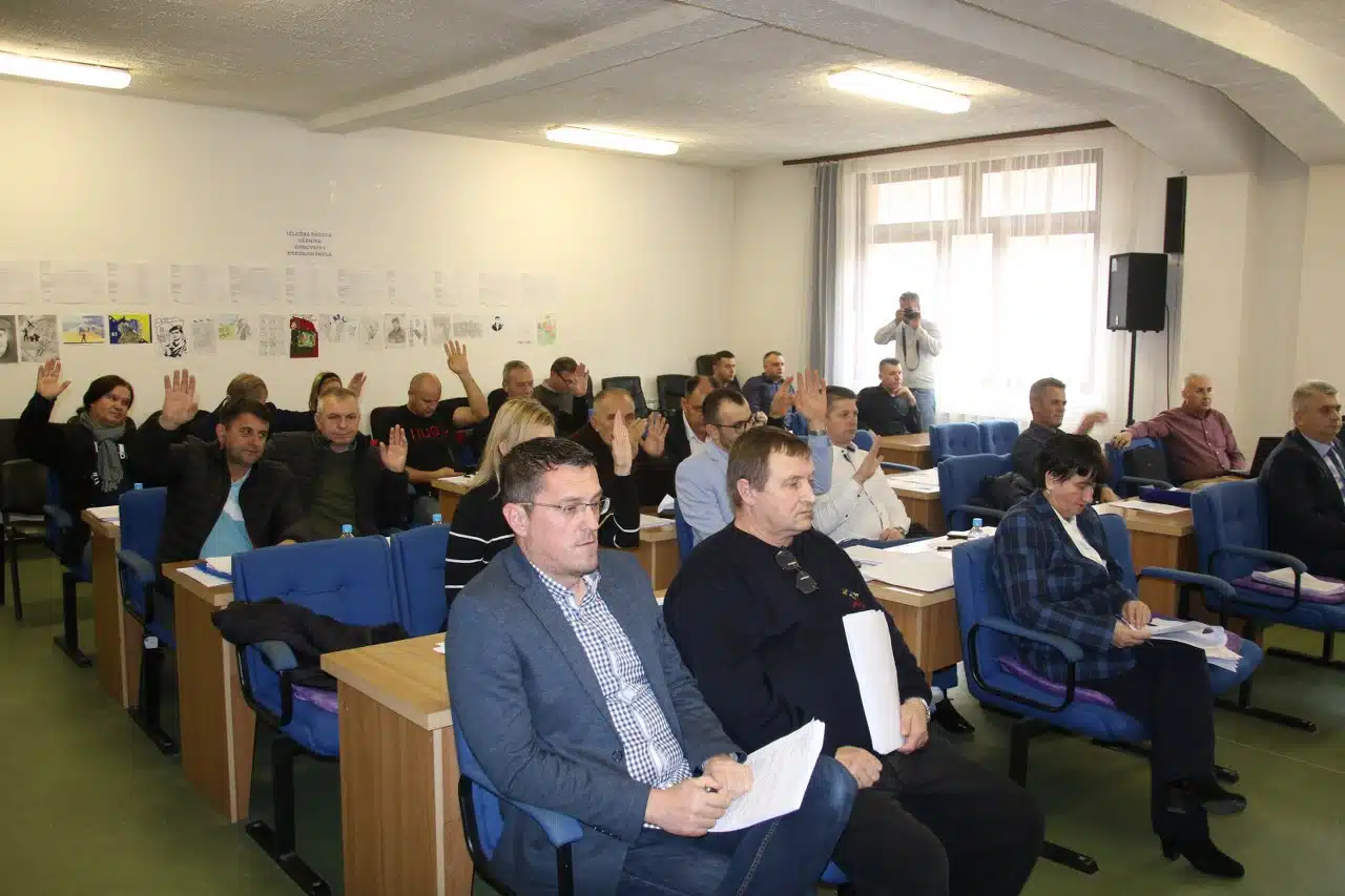 Općinski vijeće Sapna: Budžet Općine za narednu godinu iznosi 7,7 miliona maraka (AUDIO+FOTO)