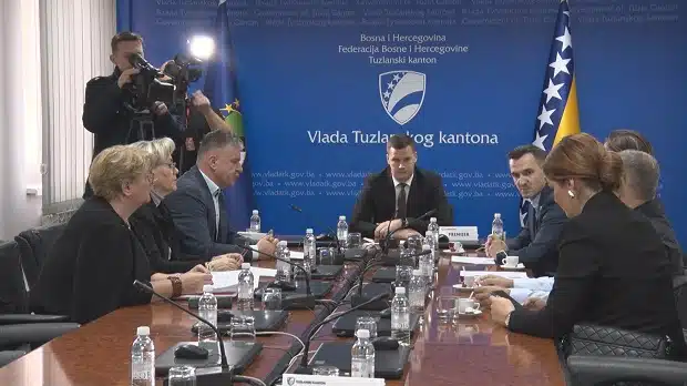 (VIDEO) Održan sastanak o poslaničkoj inicijativi za zapošljavanje svih ljekara sa evidencije nezaposlenih u TK
