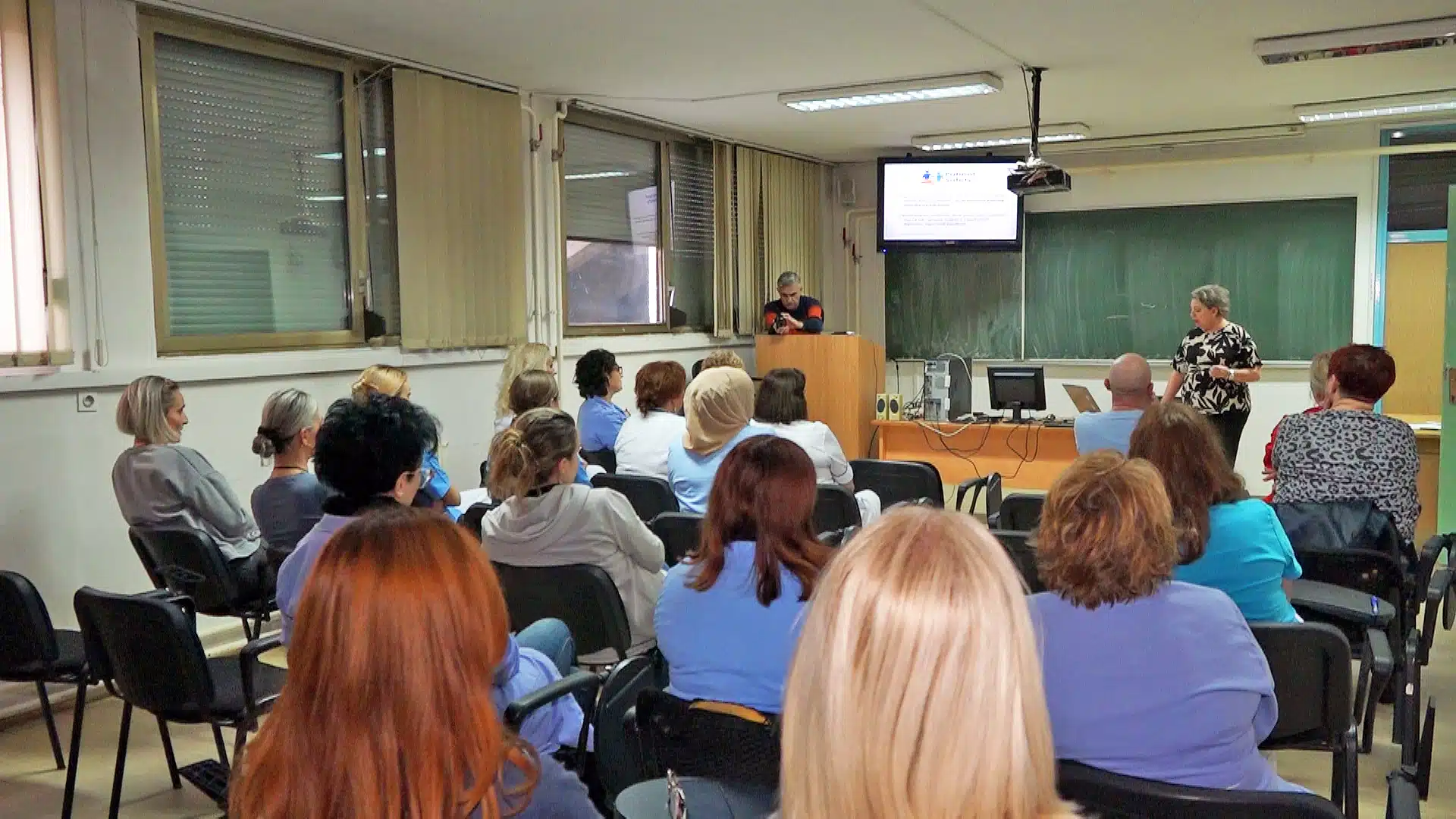(Video) U Domu zdravlja Tuzla organizovano predavanje „Sigurnost pacijenta imperativ u pružanju zdravstvenih usluga“